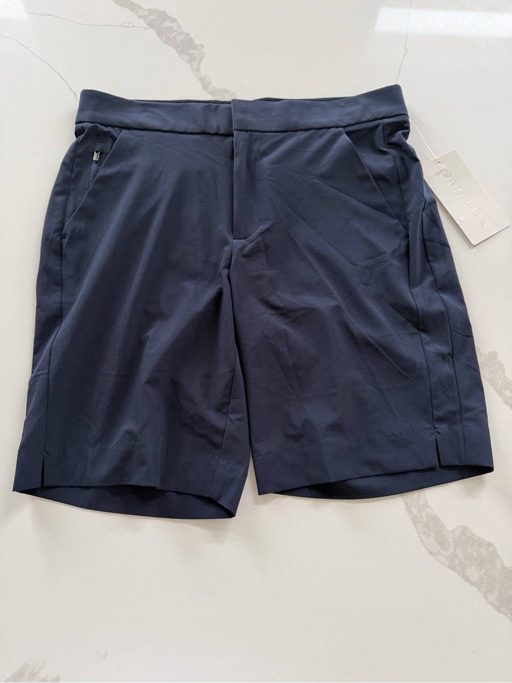 NWOT ATHLETA Tribeca 9” Bermuda Shorts In Navy Size 4